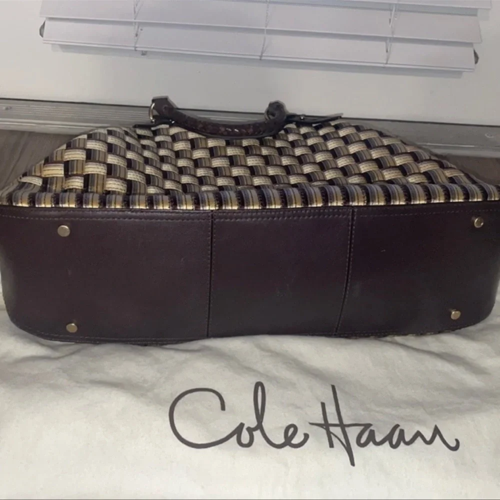 COLE HAAN *NWOT* EXCELLENT CONDITON - Picture 5 of 7